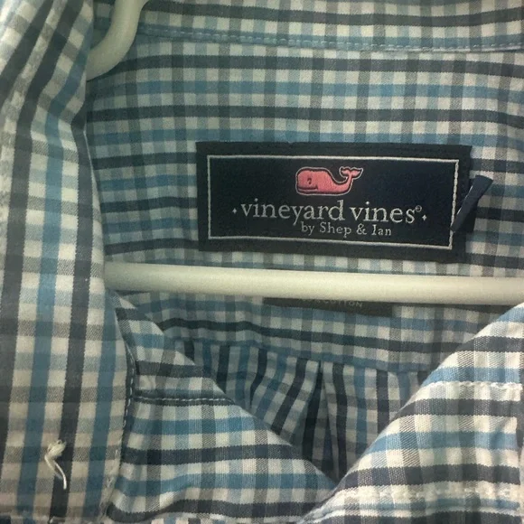 Vineyard Vines Boy button down - Picture 5 of 5